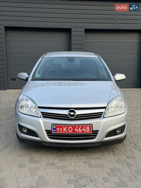 Универсал Opel Astra 2009 в Белой Церкви