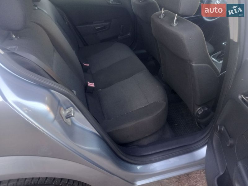 Хэтчбек Opel Astra 2005 в Звенигородке фото 9 Хэтчбек Opel Astra 2005 в Звенигородке