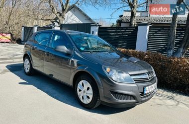 Хэтчбек Opel Astra 2009 в Киеве