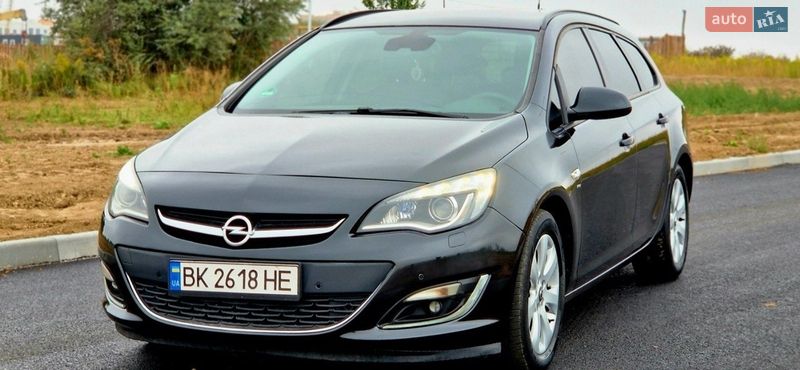 Универсал Opel Astra 2014 в Ровно фото Универсал Opel Astra 2014 в Ровно