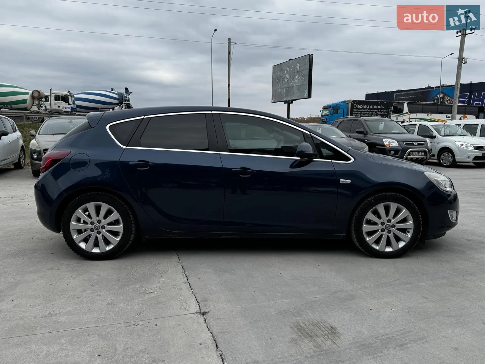 2011 Opel Astra - мініатюра 6