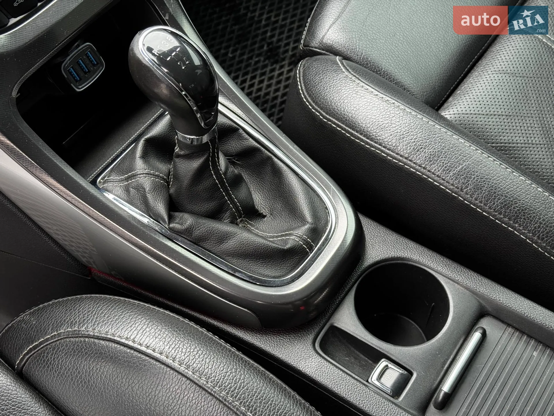 2011 Opel Astra - мініатюра 17