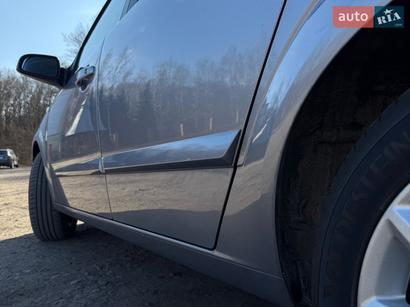 Універсал Opel Astra 2009 в Полтаві