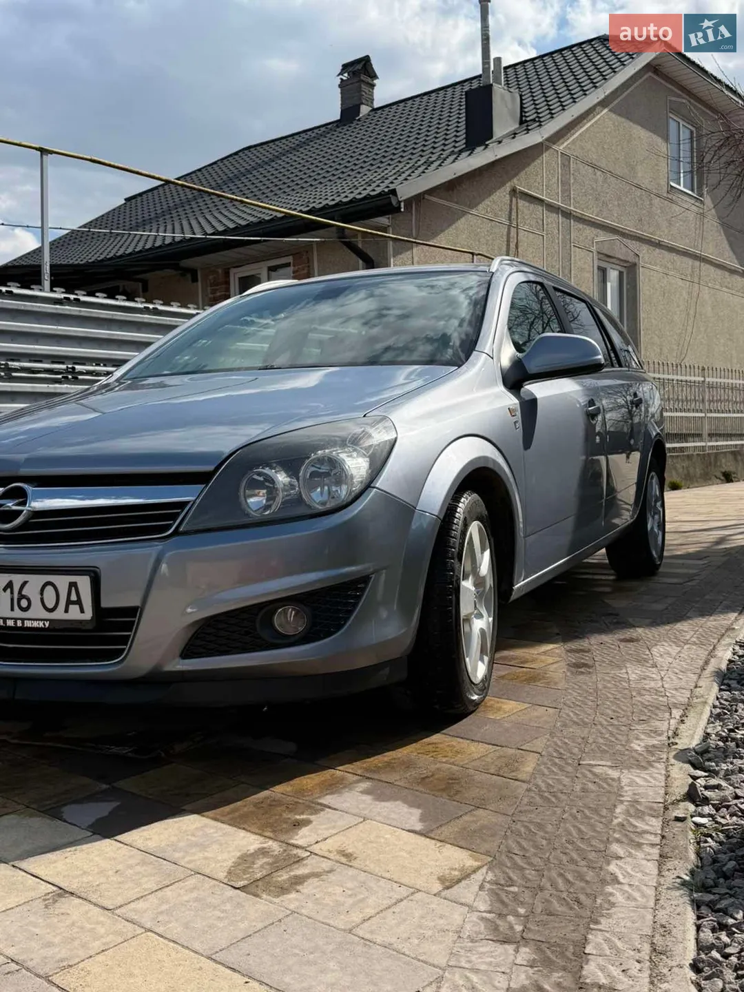 2010 Opel Astra - мініатюра 3