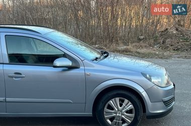 Универсал Opel Astra 2005 в Луцке