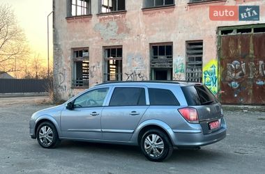 Универсал Opel Astra 2005 в Луцке