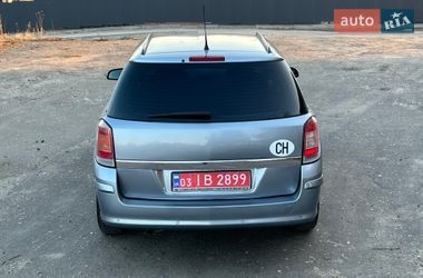 Универсал Opel Astra 2005 в Луцке