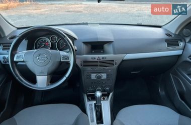Универсал Opel Astra 2005 в Луцке