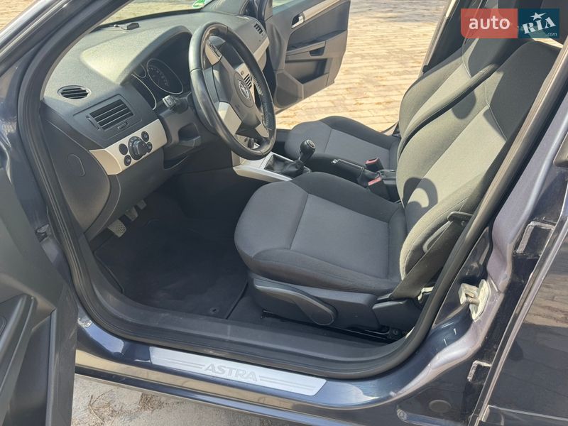 Универсал Opel Astra 2008 в Ахтырке фото 2 Универсал Opel Astra 2008 в Ахтырке