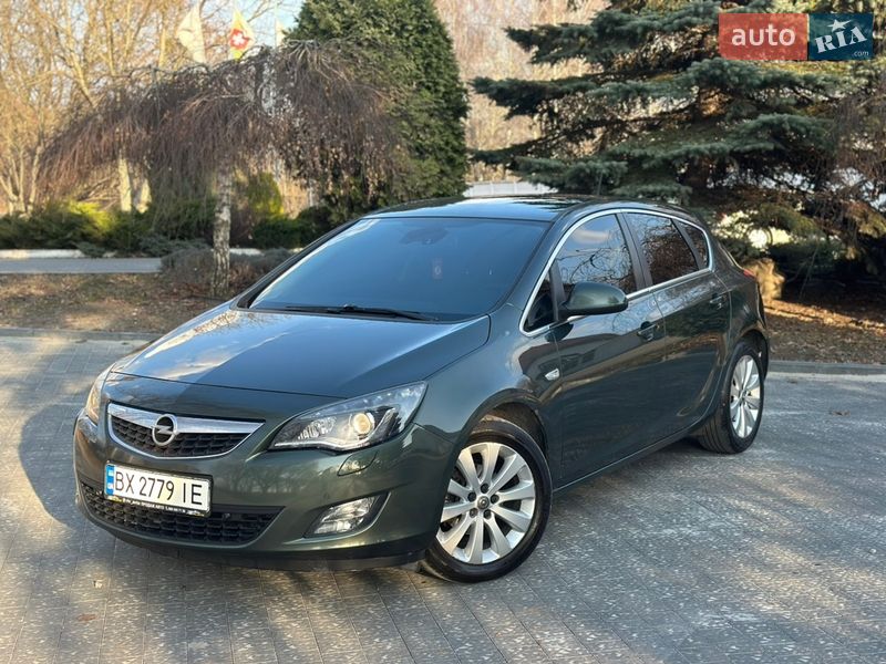 Хэтчбек Opel Astra 2009 в Ровно фото Хэтчбек Opel Astra 2009 в Ровно