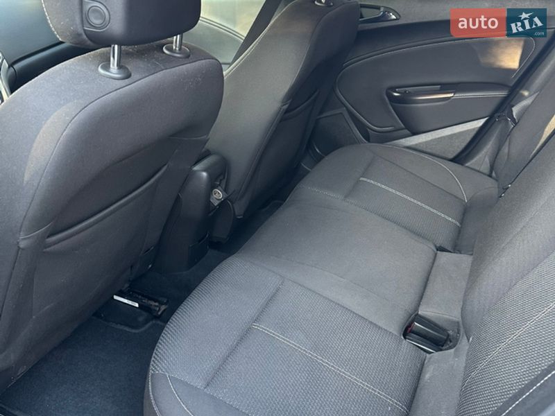 Хэтчбек Opel Astra 2009 в Ровно фото 8 Хэтчбек Opel Astra 2009 в Ровно