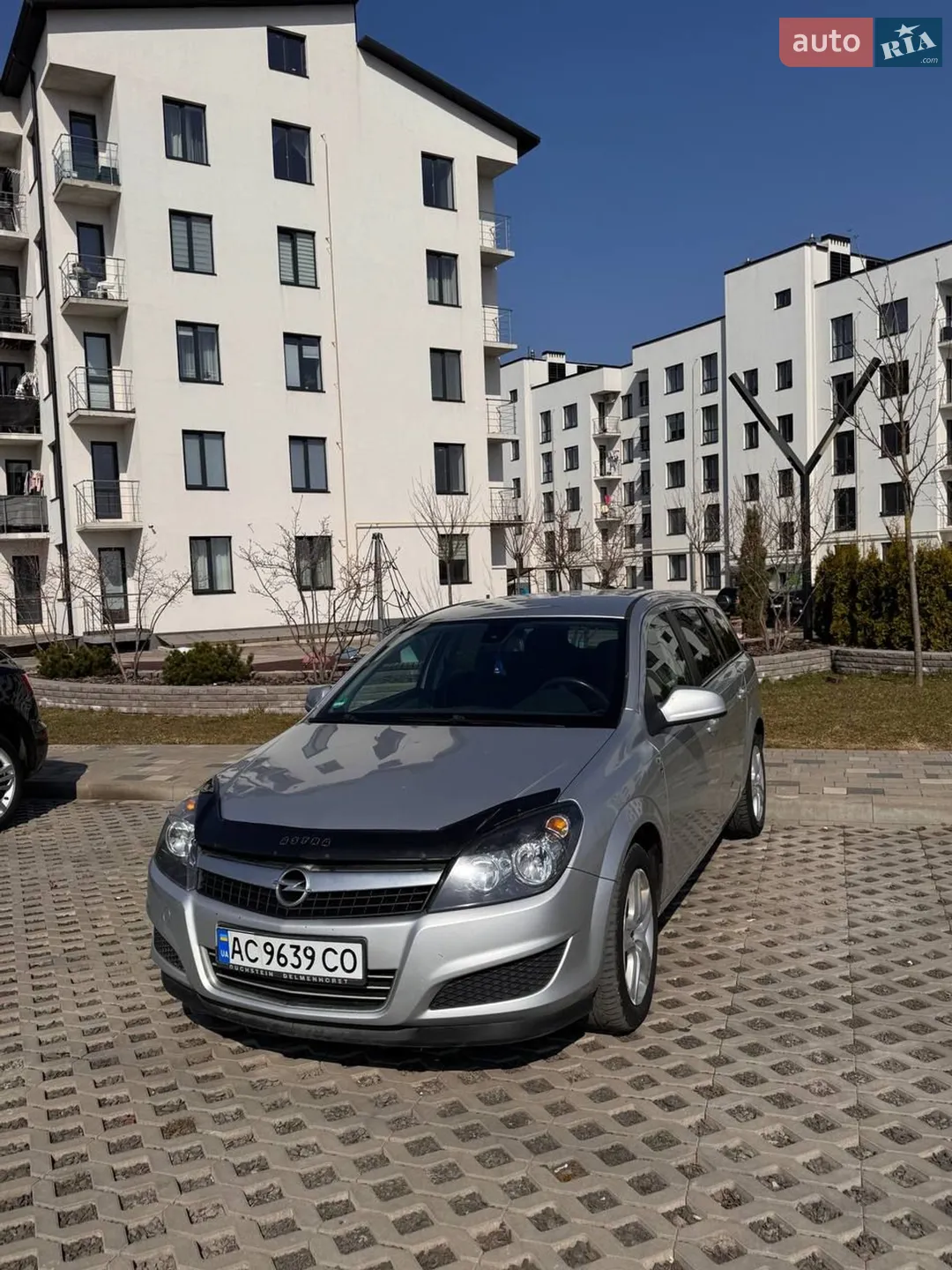 2010 Opel Astra - мініатюра 2