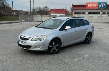 Універсал Opel Astra 2011 в Запоріжжі