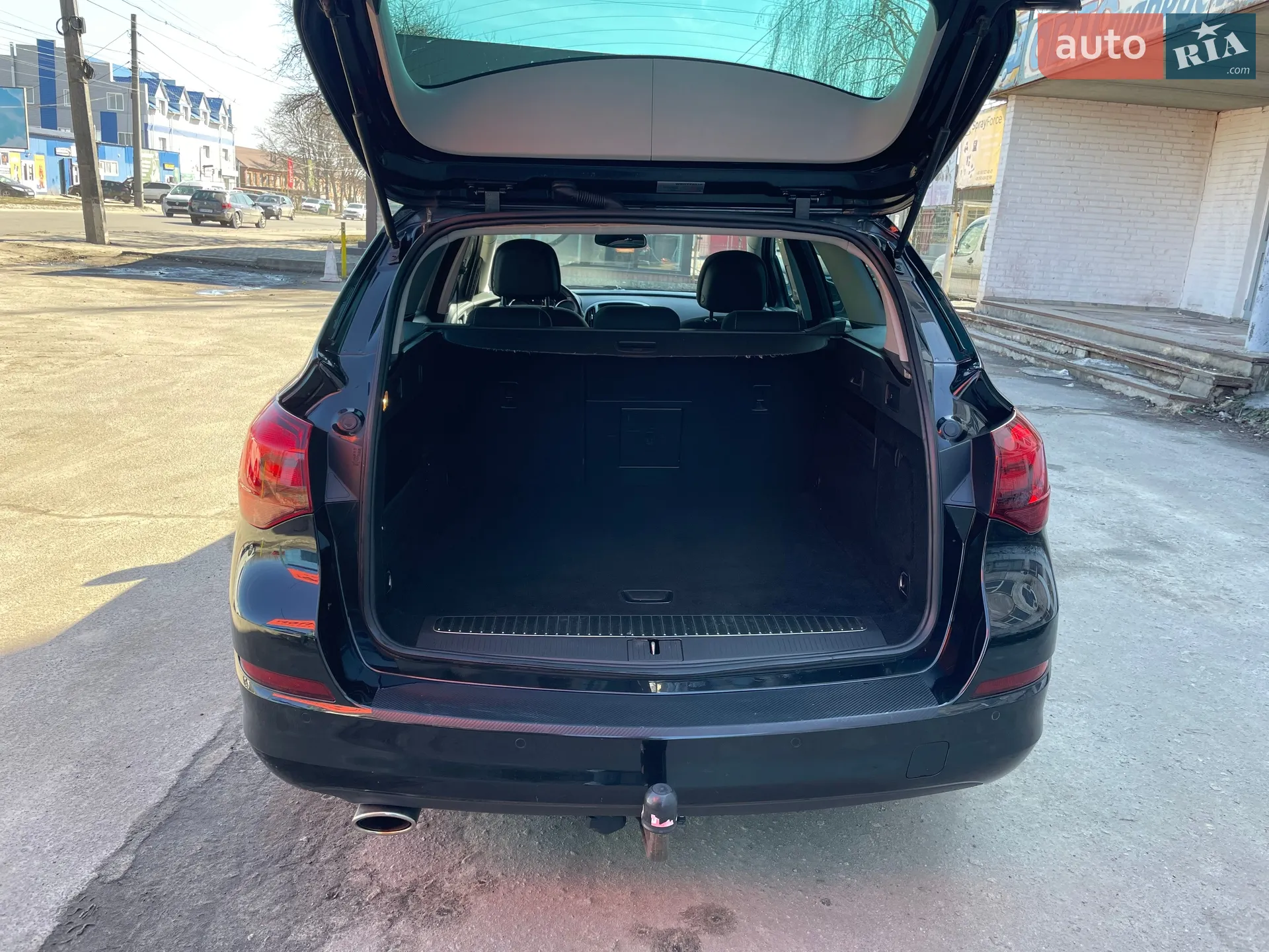 2011 Opel Astra - мініатюра 44