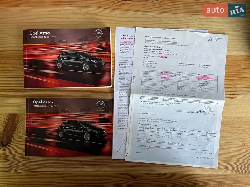 Универсал Opel Astra 2011 в Сумах документ