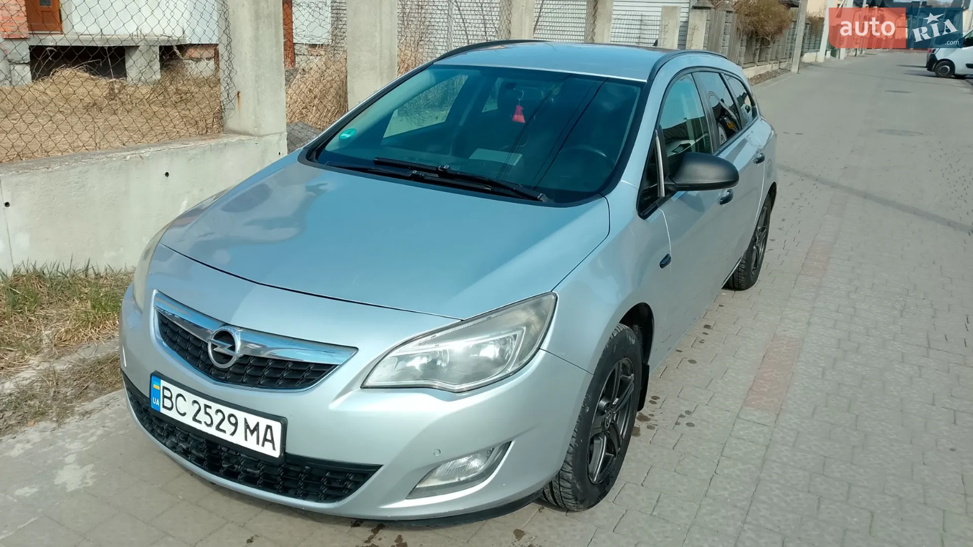 2011 Opel Astra - мініатюра 4