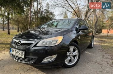Универсал Opel Astra 2012 в Харькове