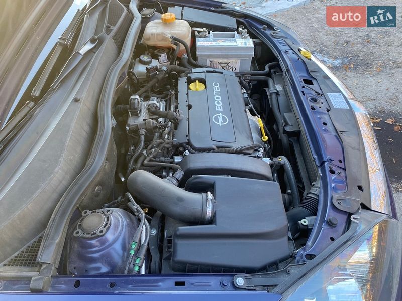 Универсал Opel Astra 2013 в Киеве фото 56 Универсал Opel Astra 2013 в Киеве