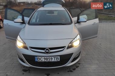 Універсал Opel Astra 2015 в Жвирці