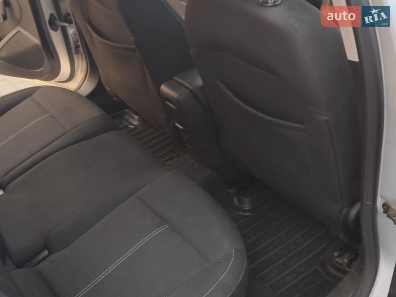 Универсал Opel Astra 2015 в Жвирке фото 19 Универсал Opel Astra 2015 в Жвирке