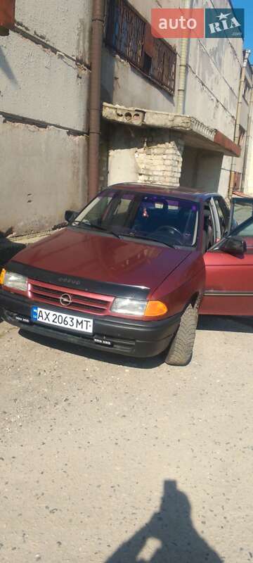 Седан Opel Astra 1992 в Харкові фото 5 Седан Opel Astra 1992 в Харкові