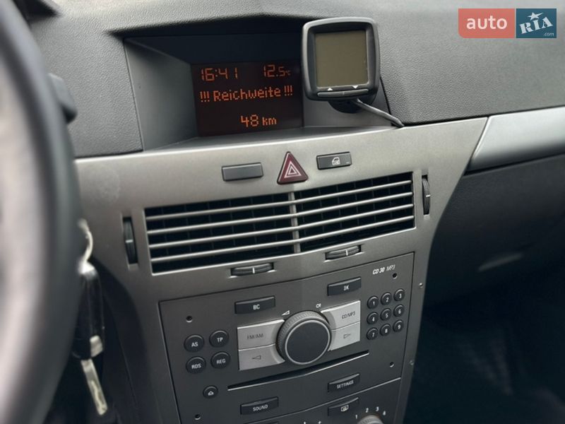 Хэтчбек Opel Astra 2006 в Луцке фото 19 Хэтчбек Opel Astra 2006 в Луцке