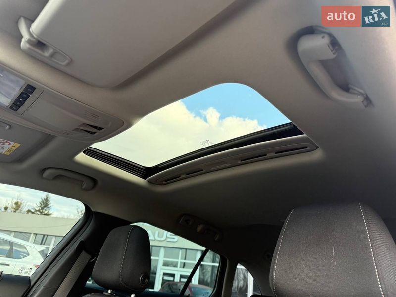 Універсал Opel Astra 2016 в Житомирі