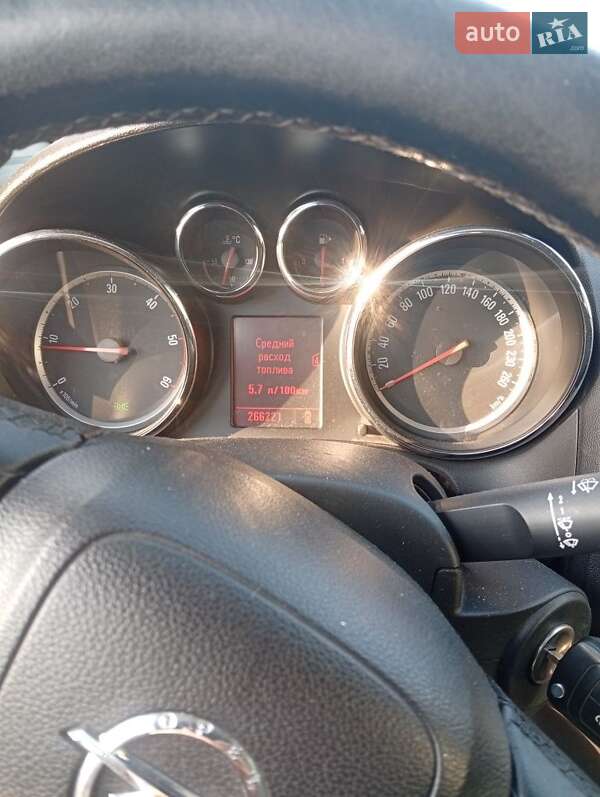 Хэтчбек Opel Astra 2011 в Белой Церкви фото 2 Хэтчбек Opel Astra 2011 в Белой Церкви