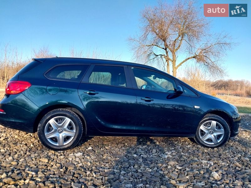 Универсал Opel Astra 2016 в Самборе фото 10 Универсал Opel Astra 2016 в Самборе