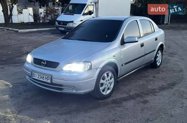 Седан Opel Astra 1998 в Лебедине