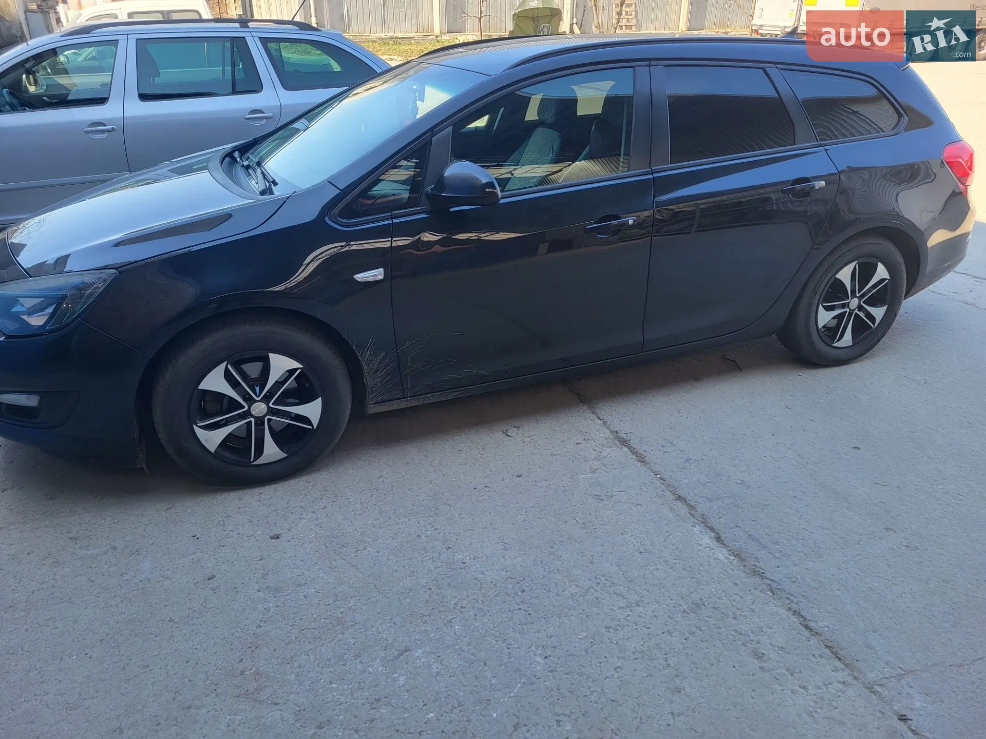 2013 Opel Astra - мініатюра 32
