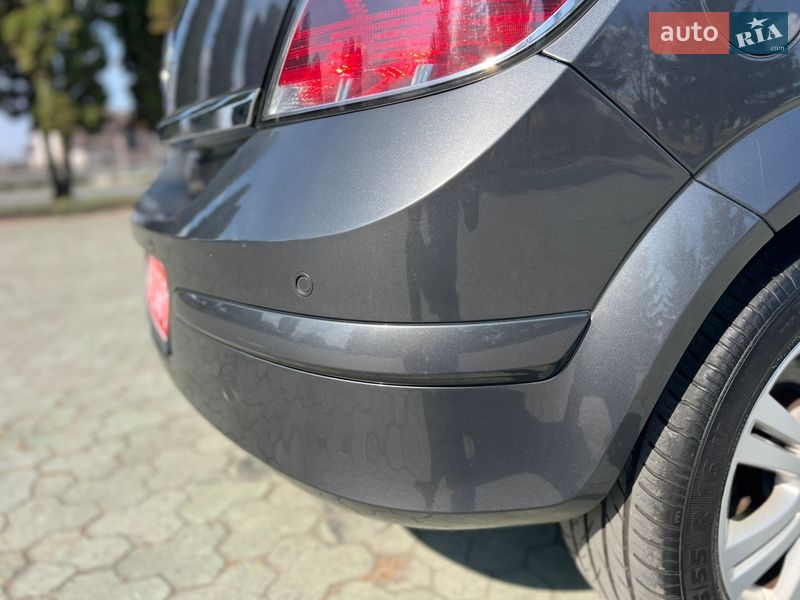 Хэтчбек Opel Astra 2009 в Дубно фото 10 Хэтчбек Opel Astra 2009 в Дубно