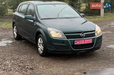 Хетчбек Opel Astra 2004 в Долині