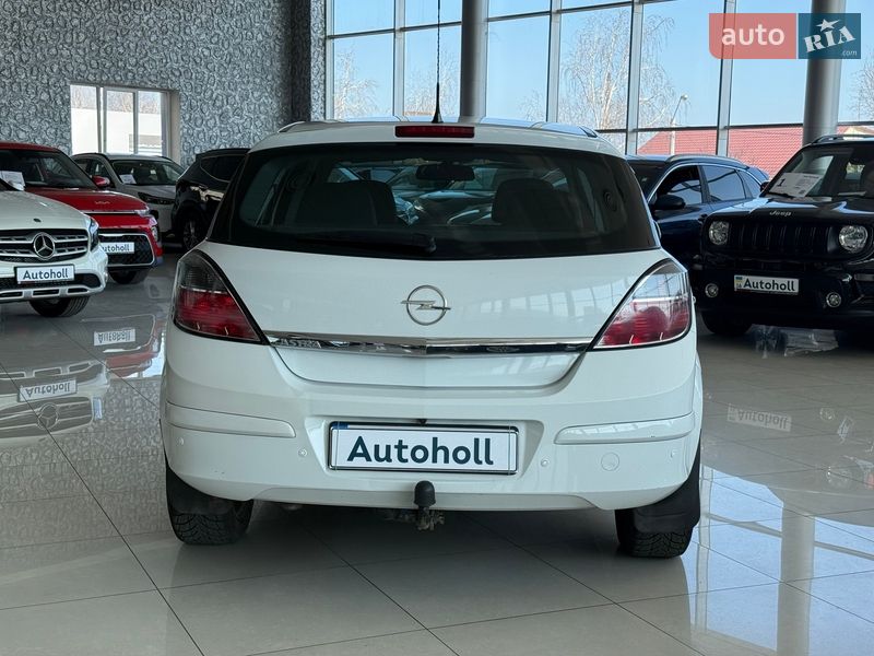 Хэтчбек Opel Astra 2012 в Одессе