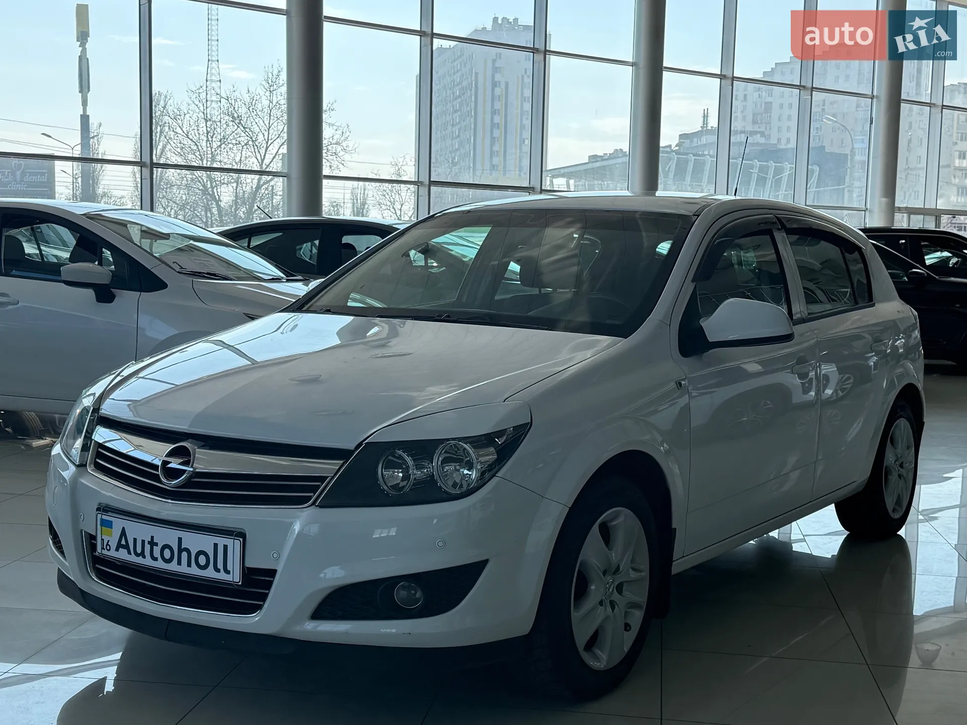 2012 Opel Astra - мініатюра 2