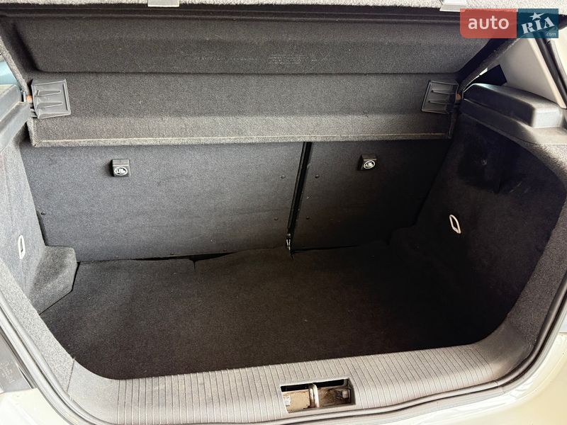 Хэтчбек Opel Astra 2012 в Одессе
