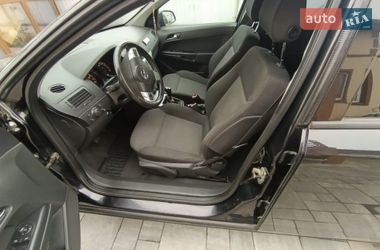 Универсал Opel Astra 2011 в Бышеве