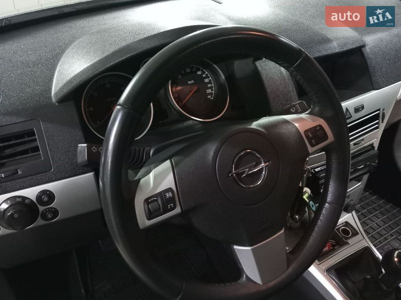 Хэтчбек Opel Astra 2009 в Лозовой фото 6 Хэтчбек Opel Astra 2009 в Лозовой