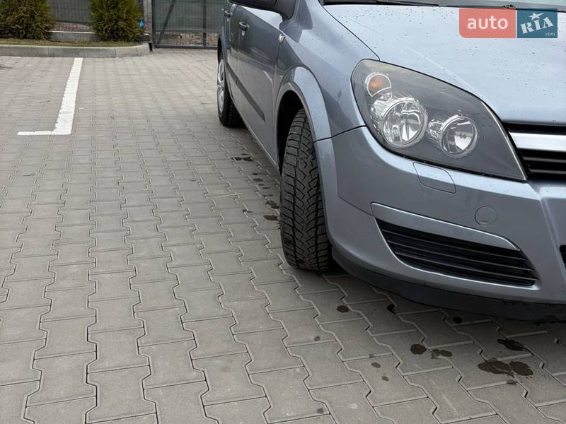 Хэтчбек Opel Astra 2004 в Виннице фото 6 Хэтчбек Opel Astra 2004 в Виннице
