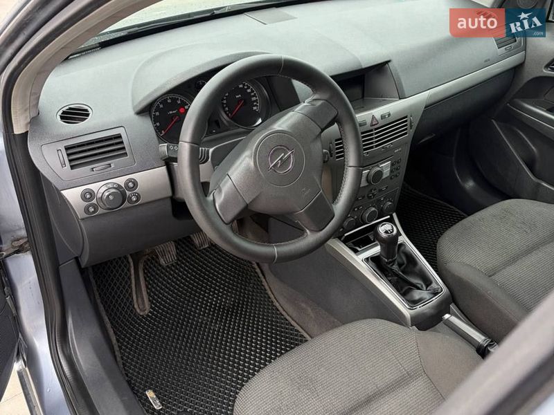 Хэтчбек Opel Astra 2004 в Виннице фото 12 Хэтчбек Opel Astra 2004 в Виннице