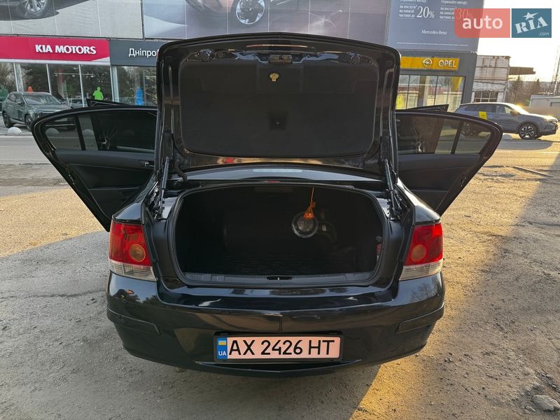 Седан Opel Astra 2007 в Днепре фото 12 Седан Opel Astra 2007 в Днепре