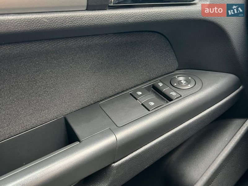 Универсал Opel Astra 2010 в Тернополе