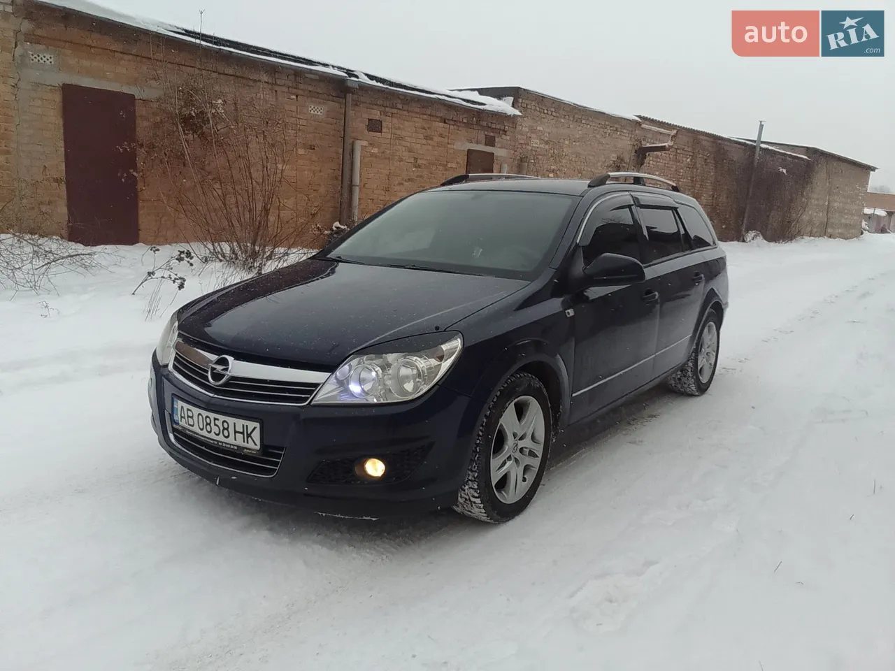 2010 Opel Astra - мініатюра 19