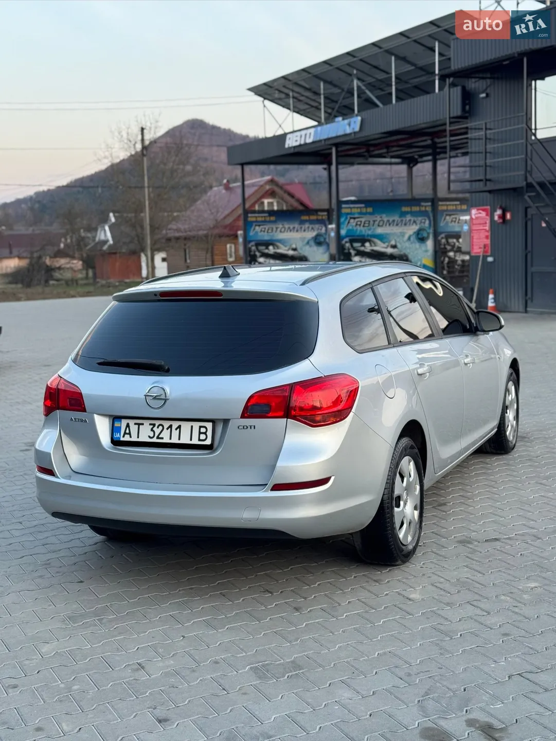 2011 Opel Astra - мініатюра 7