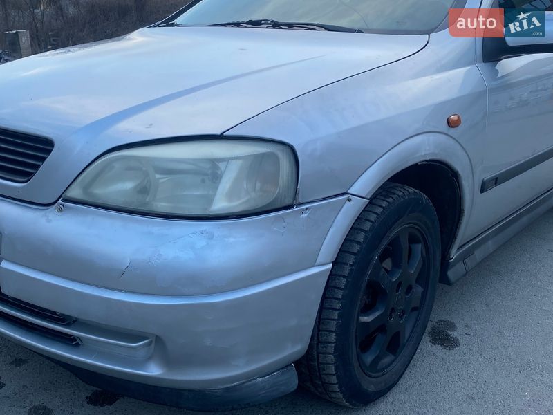 Хэтчбек Opel Astra 2002 в Киеве
