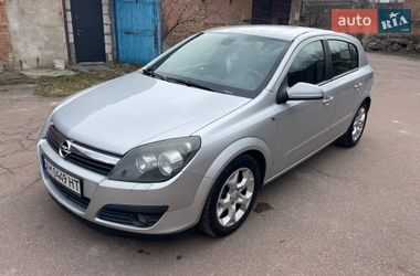 Хетчбек Opel Astra 2006 в Бердичеві