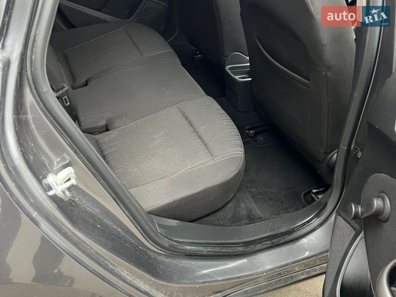 Универсал Opel Astra 2012 в Черкассах фото 27 Универсал Opel Astra 2012 в Черкассах