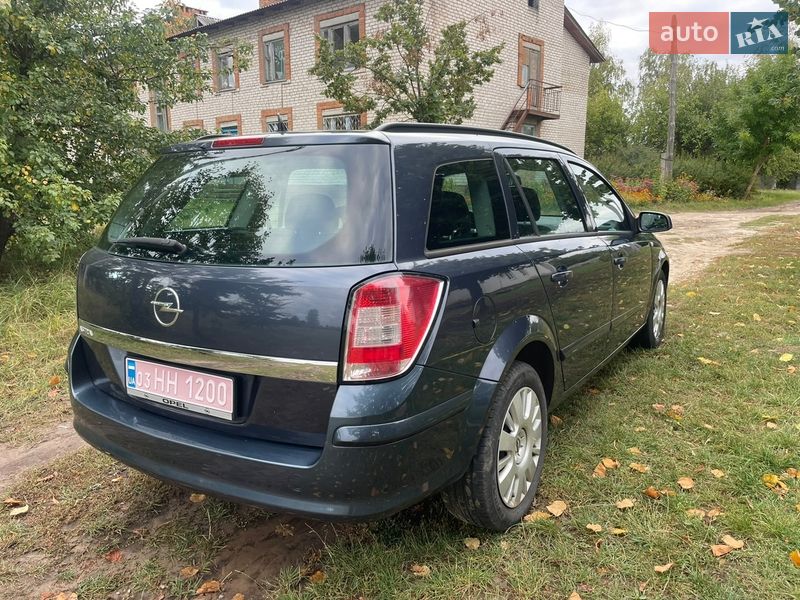 Универсал Opel Astra 2008 в Попельне