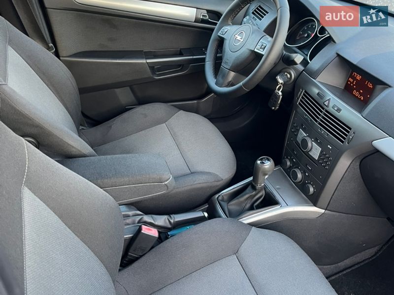 Универсал Opel Astra 2007 в Броварах