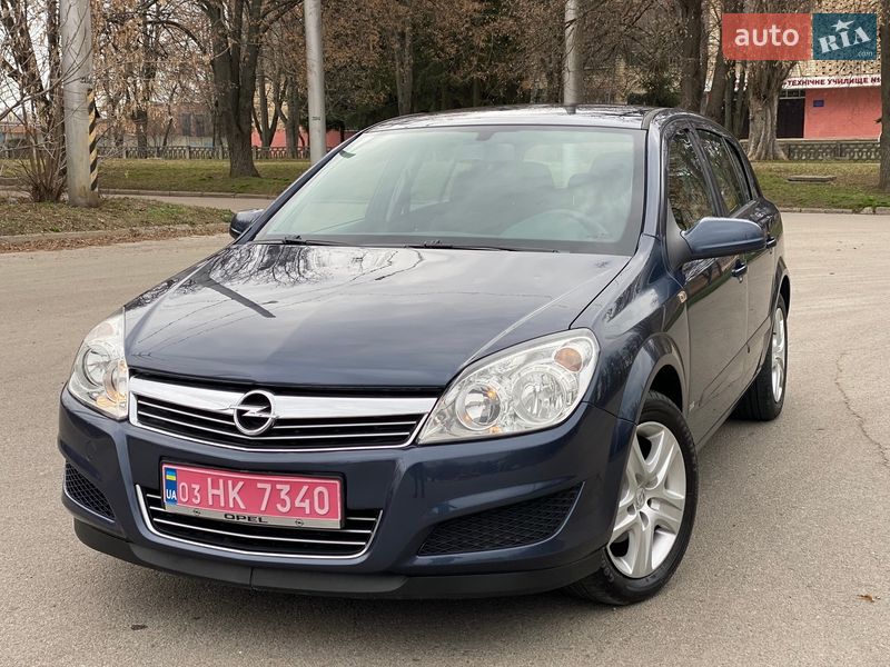 Хэтчбек Opel Astra 2008 в Полтаве фото 3 Хэтчбек Opel Astra 2008 в Полтаве